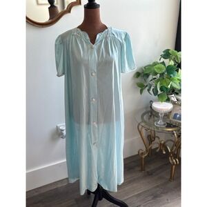 Vassarette Vintage Embroidered Blue Short Sleeve Button Up Nightgown Lounger